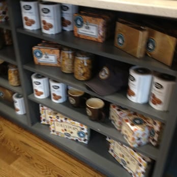 Cafe Riverview - Sees candy - Breakfast & Brunch Near Me - East Sandwich, Massachusetts