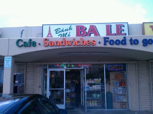 Ba Le Sandwiches by null