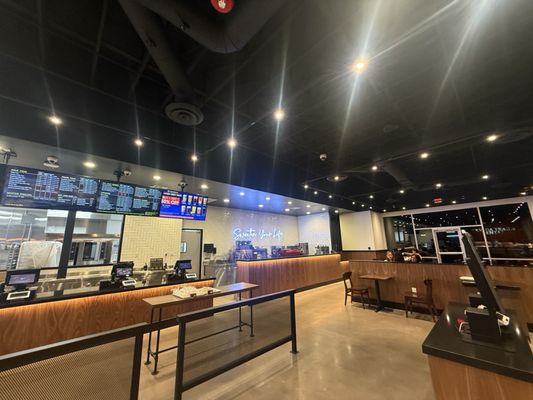 85°C Bakery Cafe - Enterprise by null