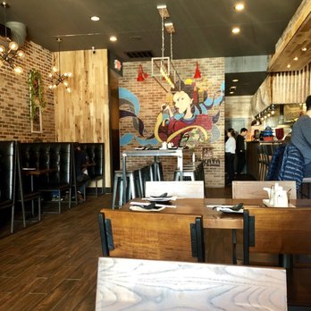 Hakata Ramen - Dining area - Sushi Bars Near Me - Wayne, Pennsylvania