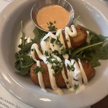 Mi Luna Tapas Restaurant & Bar - Tapas/Small Plates Near Me - Houston, Texas