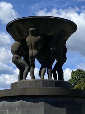 The Vigeland Park by null
