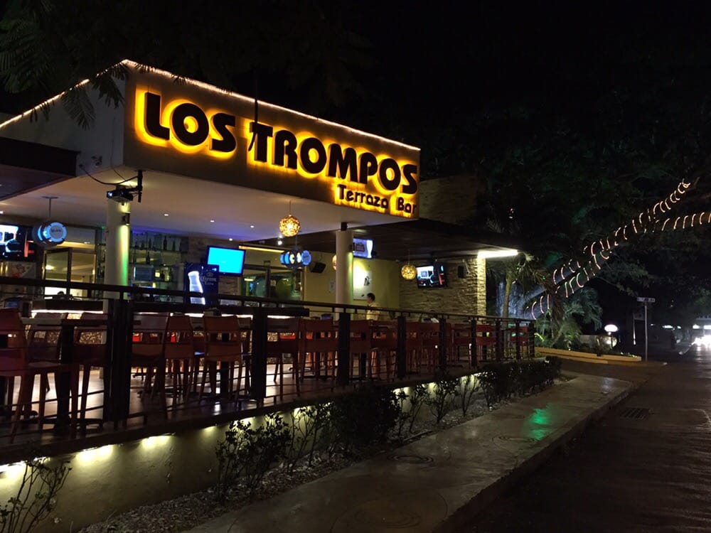 Los Trompos