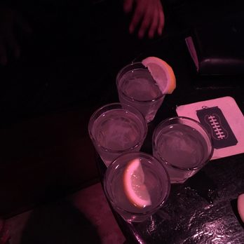In Between Waikiki - Lemon drops - Gay Bars Near Me - Honolulu, Hawaii In Between Waikiki - Lemon drops - Gay Bars Near Me - Honolulu, Hawaii