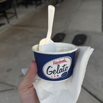 Peterbrooke Chocolatier Winter Park - Italian wedding cake gelato - Chocolatiers & Shops Near Me - Winter Park, Florida