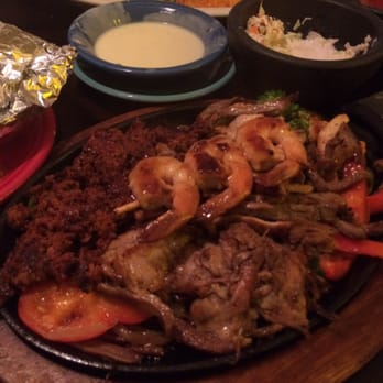 Coyote's Mexican Grill - paradilla, a little of everything - Mexican Near Me - Chagrin Falls, Ohio Coyote's Mexican Grill - paradilla, a little of everything - Mexican Near Me - Chagrin Falls, Ohio