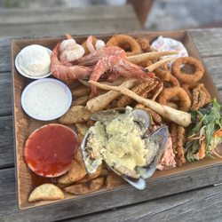 Anchor Bar & Grill - Seafood platter :/