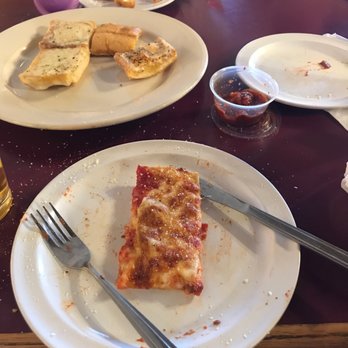 Cemenos Pizza - Sausage pizza - Pizza Near Me - Joliet, Illinois Cemenos Pizza - Sausage pizza - Pizza Near Me - Joliet, Illinois