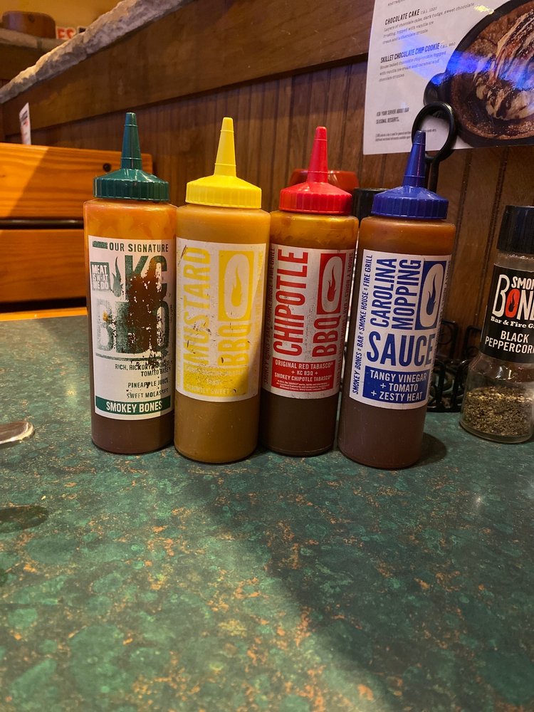 Food from Smokey Bones Greensburg