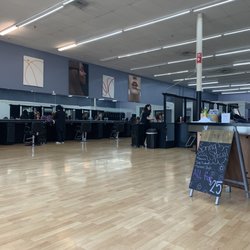 Pj's College Of Cosmotology