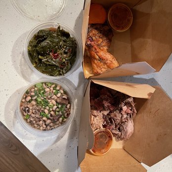 Distant Relatives - Quarter Chicken & Pulled Pork - Barbeque Near Me - Austin, Texas