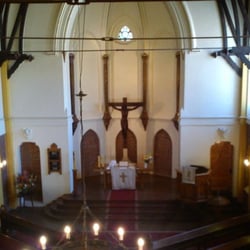 Iglesia Luterana de la Santa Cruz - Altar visto desde el segundo piso, donde se encuentra el órgano