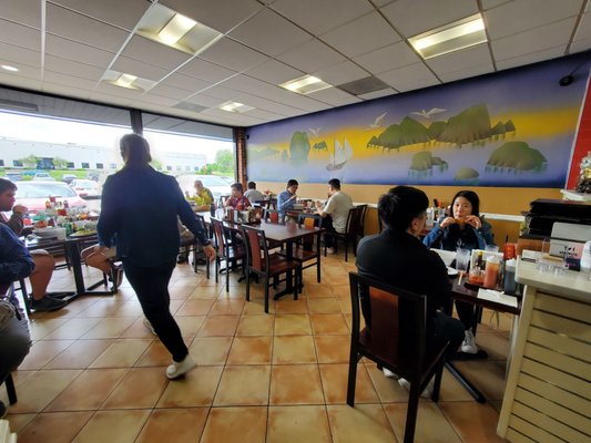 Pho Ha by null