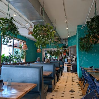 HAI HAI - Interior - Vietnamese Near Me - Minneapolis, Minnesota