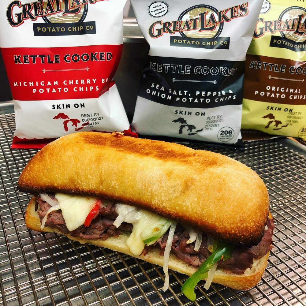 Nardo's Pizza, St. Joseph Roadtrippers