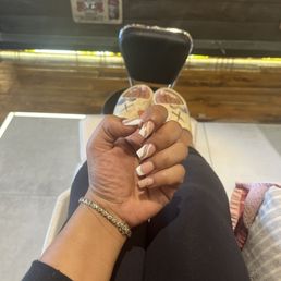 Full set with my way pedi!! I didn't want it to end Full set with my way pedi!! I didn't want it to end