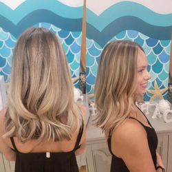 Blonde summer highlights by Carly