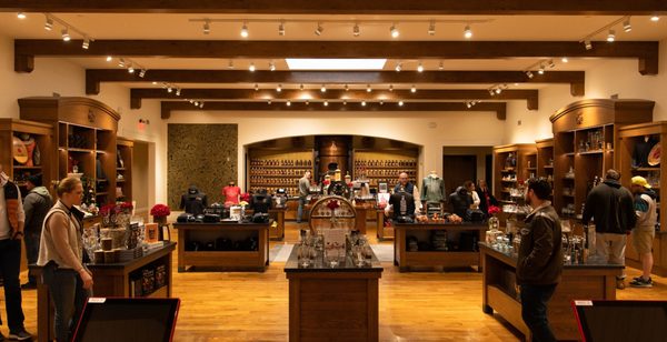 Four Roses Distillery by null