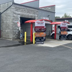 Harbour Pointe Auto Bath