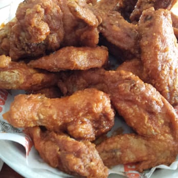 Hooters - 3 Mile Island Wings are awesome! - American Near Me - El Paso, Texas