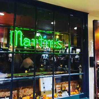 Martin's Tavern - Breakfast & Brunch Near Me - Washington, DC, District of Columbia