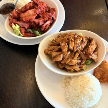 Season Thai Cuisine - Thai Near Me - Burbank, California Season Thai Cuisine - Thai Near Me - Burbank, California