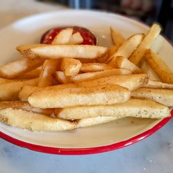 Lowerline - December 2, 2023; Side of French Fries ($6).