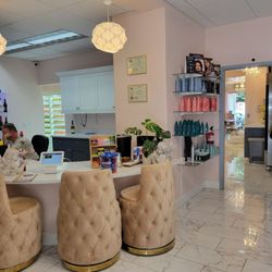 Eagle Beauty Lounge - Reception area