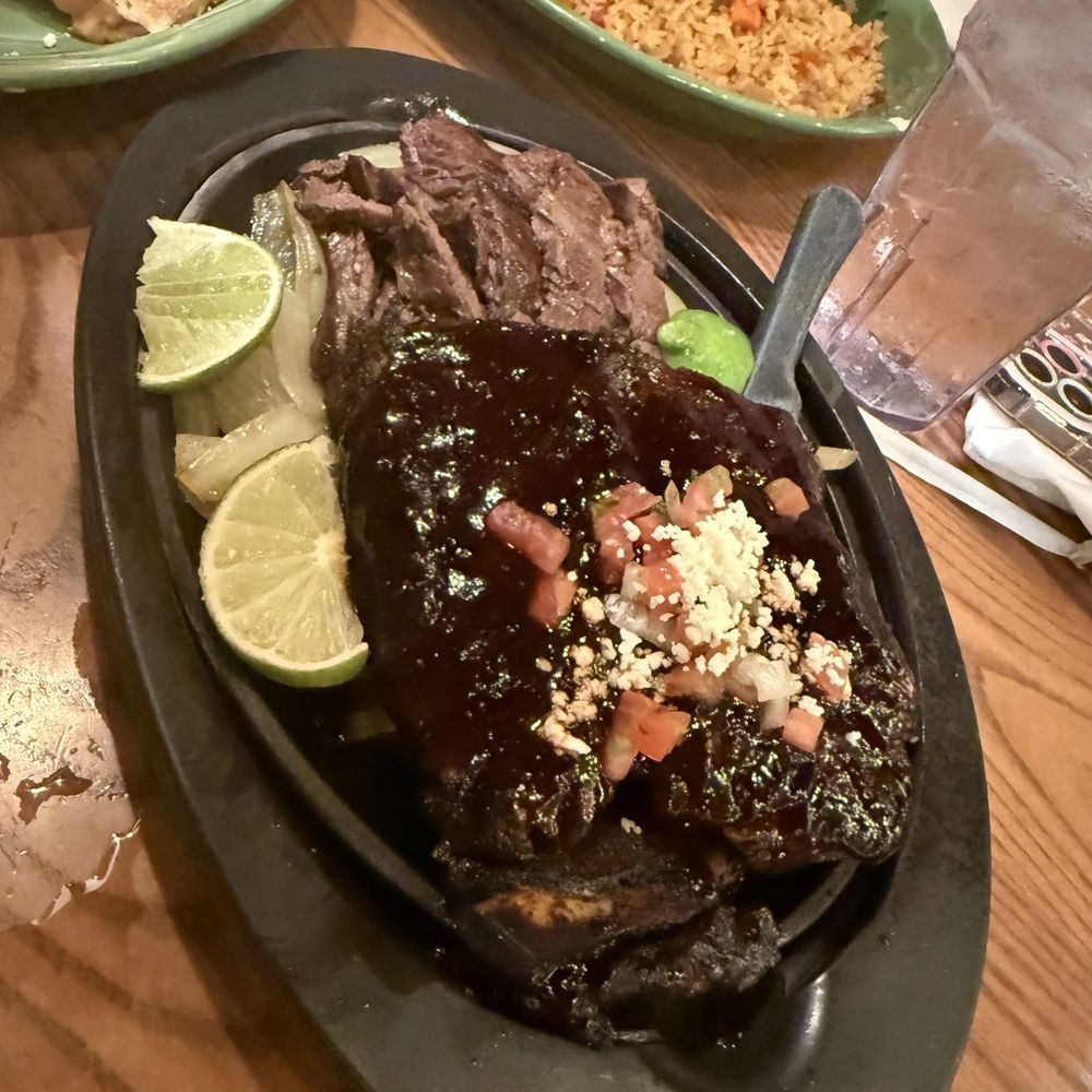 Matador on a sizzling plate. Came out room temperature without any sizzle. Matador on a sizzling plate. Came out room temperature without any sizzle.