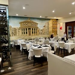 Paradiso Ristorante - Dining Room