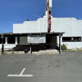 Valencia Club - Street view of building - Bars Near Me - Penryn, California Valencia Club - Street view of building - Bars Near Me - Penryn, California