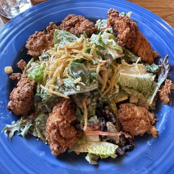 The Kill Devil Grill - Southern Fried Chicken Salad - American Near Me - Kill Devil Hills, North Carolina