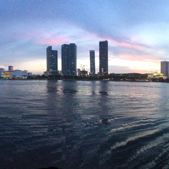 Bayride Tours - Boat Charters Near Me - Miami, Florida Bayride Tours - Boat Charters Near Me - Miami, Florida