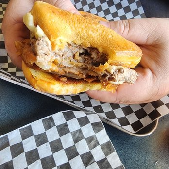 CC Diner and Ice Cream - Steakhouse burger - Burgers Near Me - Crescent City, California CC Diner and Ice Cream - Steakhouse burger - Burgers Near Me - Crescent City, California