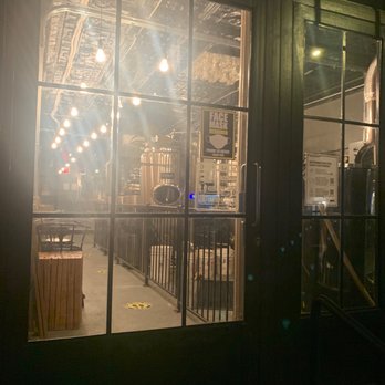 That Witch Ales You - View from the street! - Beer Bar Near Me - New York, New York That Witch Ales You - View from the street! - Beer Bar Near Me - New York, New York