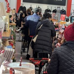 Tj Maxx - Lines at TJ Max. Due to bad management