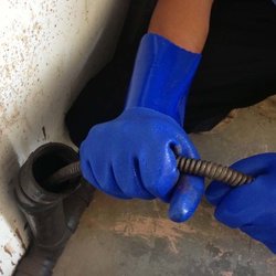 Foto de Canalizações 24 Horas - Rio de Mouro, Portugal. Desentupimentos de esgotos