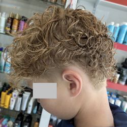 Fantastic Sams Cut & Color - Perm & Haircut...by Linda