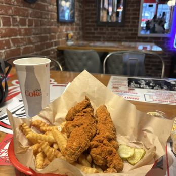 Jaxon's Chix Tenders - Chicken Shop Near Me - Fullerton, California Jaxon's Chix Tenders - Chicken Shop Near Me - Fullerton, California