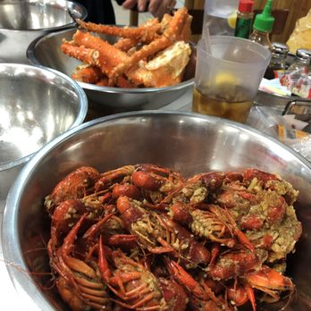 Crawfish Cafe - Seafood Near Me - Houston, Texas