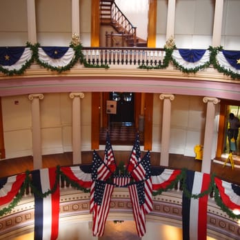 Old Courthouse - Landmarks & Historical Buildings Near Me - Saint Louis, Missouri