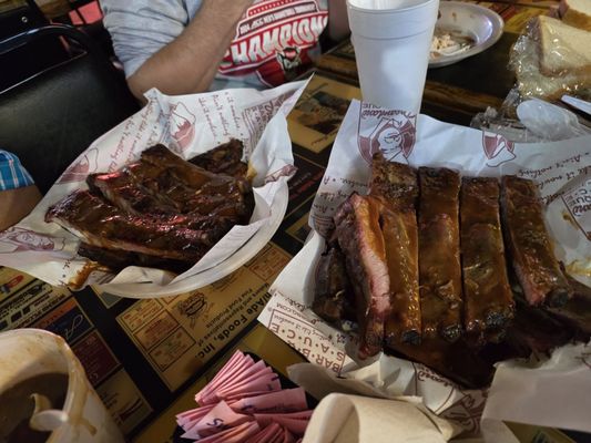 Dreamland BBQ by null