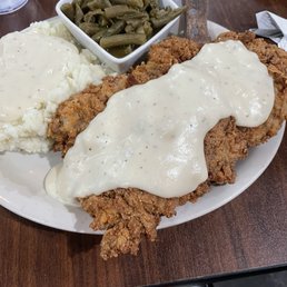 Chicken fried steak mashed potatoes with gravy and green beans Chicken fried steak mashed potatoes with gravy and green beans