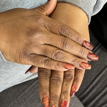 Sun Nails - Nail Salons Near Me - Milwaukee, Wisconsin