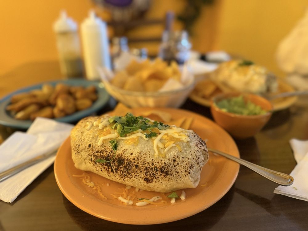 Los Tres Amigos Mexican & Spanish Restaurant