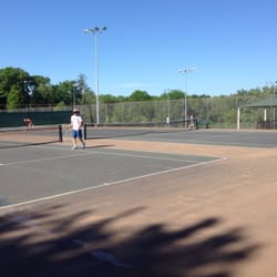 Henderson County Recreation and Park Concessn Stnd