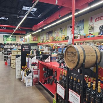 Lee's Discount Liquor - the inside of a liquor store - Beer, Wine & Spirits Near Me - Las Vegas, Nevada Lee's Discount Liquor - the inside of a liquor store - Beer, Wine & Spirits Near Me - Las Vegas, Nevada