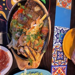 El Patio Bar And Grill - Fajitas 3 ways