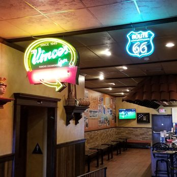 Vince's Spaghetti - Entry area. Bar area - Italian Near Me - Rancho Cucamonga, California Vince's Spaghetti - Entry area. Bar area - Italian Near Me - Rancho Cucamonga, California
