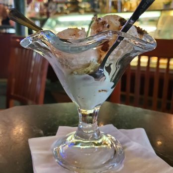Caffe Paradiso - Tiny - Desserts Near Me - Boston, Massachusetts